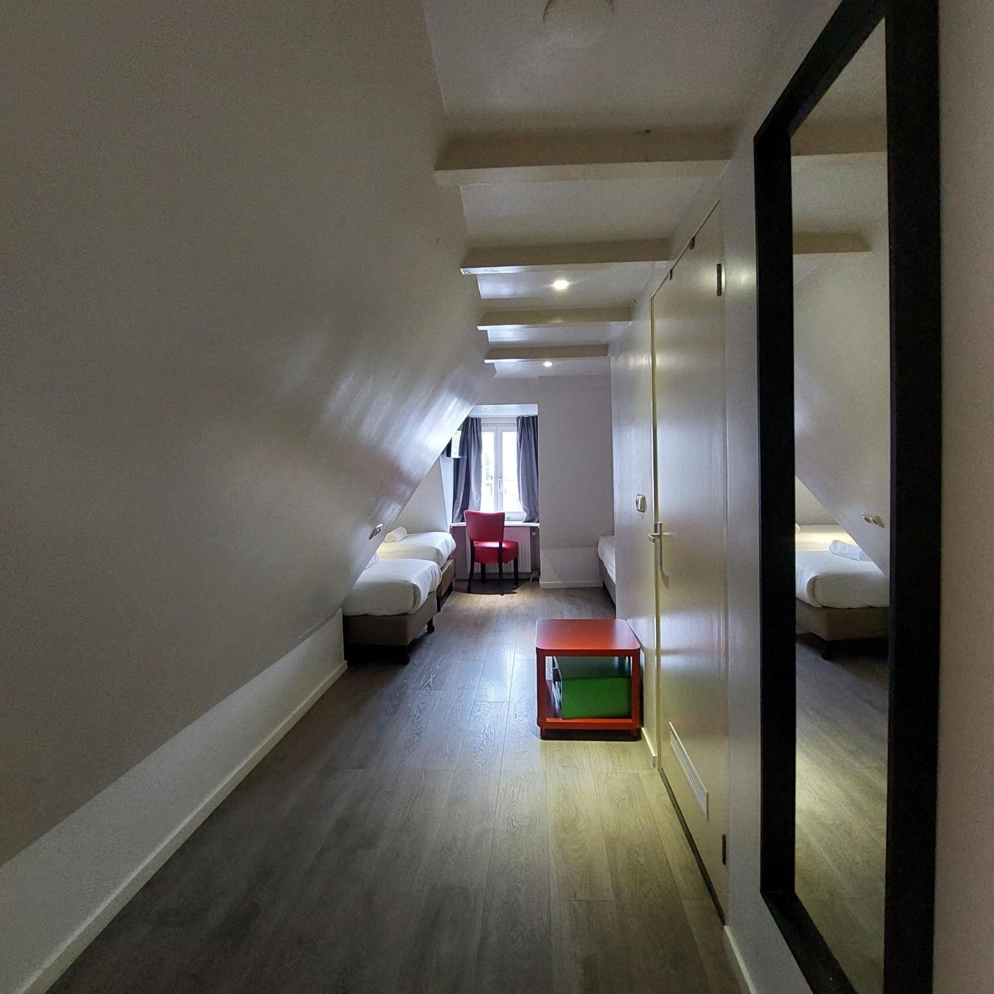 Heart Of Amsterdam Hostel Eksteriør billede