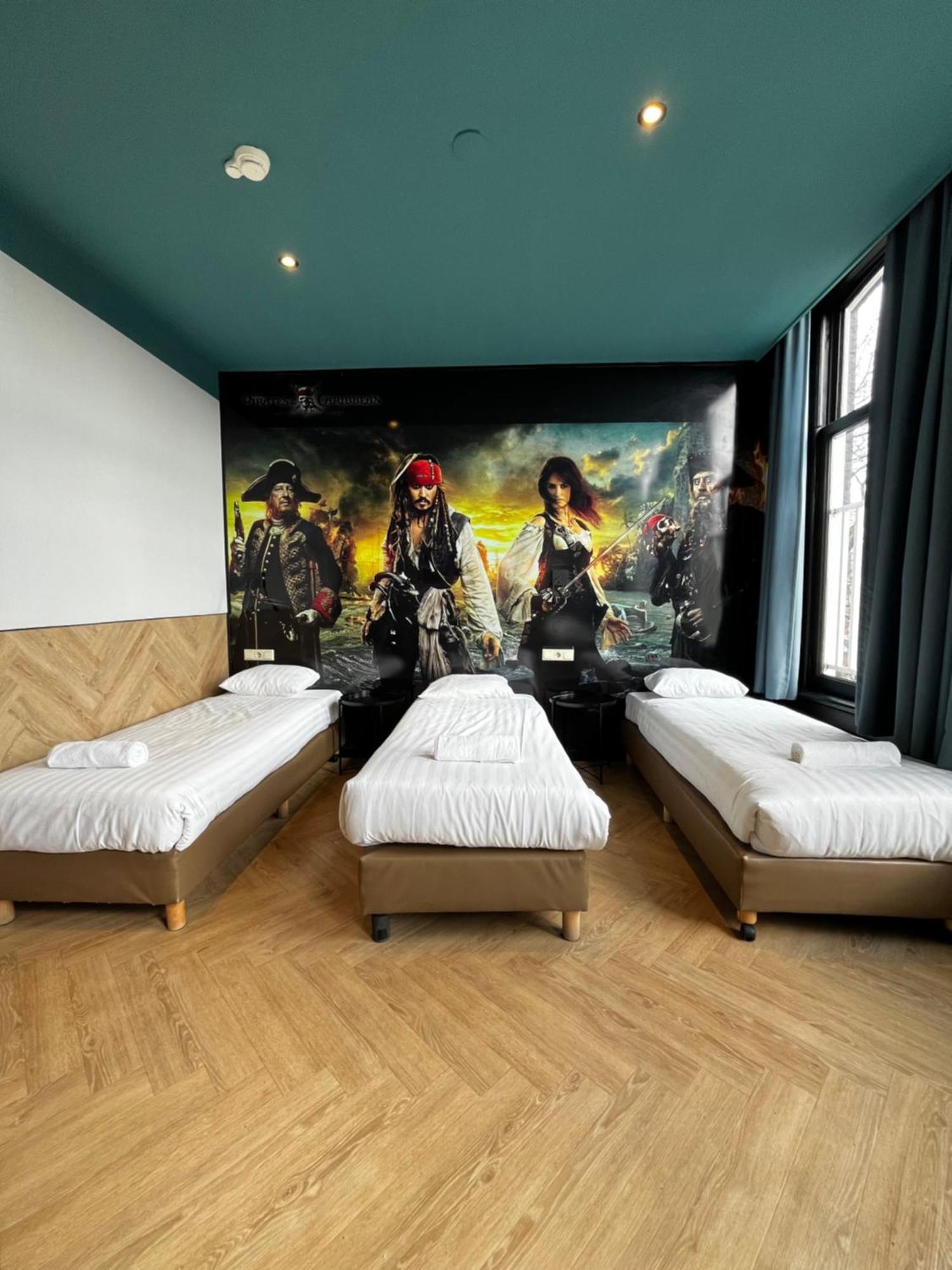 Heart Of Amsterdam Hostel Eksteriør billede